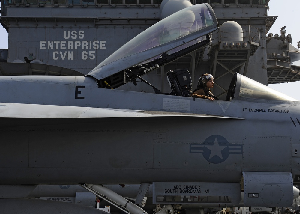 F/A-18E Super Hornet aboard USS Enterprise