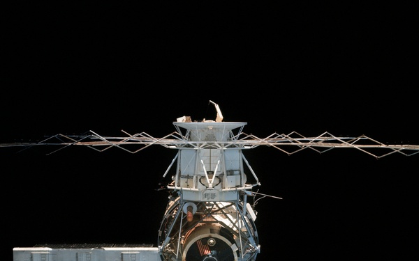 Skylab 4, Skylab MDA and ATM at undocking