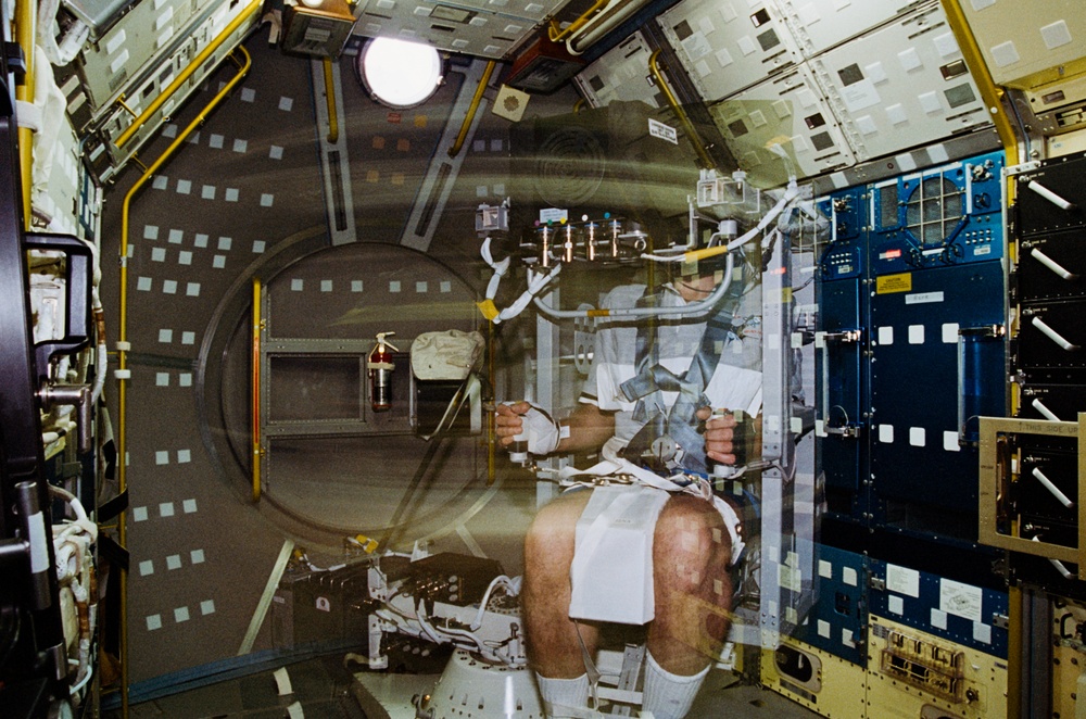 VVIS - subject in off-axis rotator