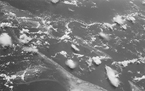 EARTH SKY - (70MM HASSELBLAD) - GEMINI-TITAN-V - OUTER SPACE