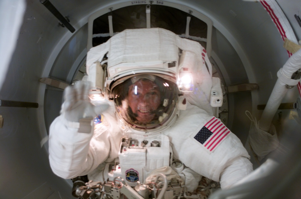 Swanson wears EMU in the A/L during Joint Operations