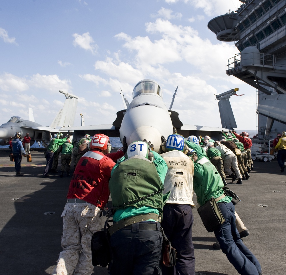 F/A-18C Hornet pushed aboard USS Harry S. Truman