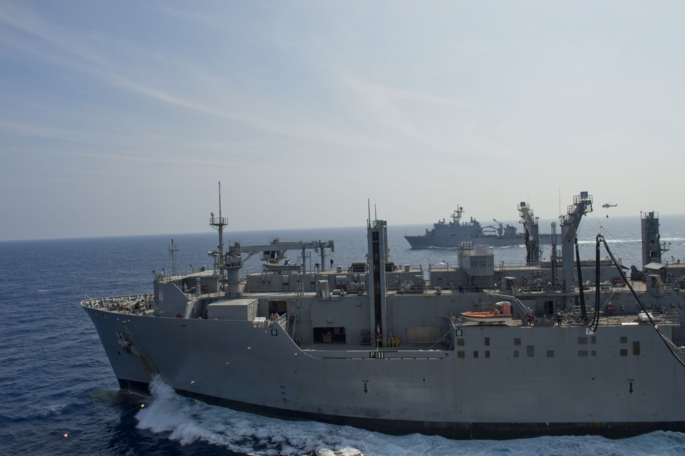 USNS Richard E. Byrd performs replenishment at sea