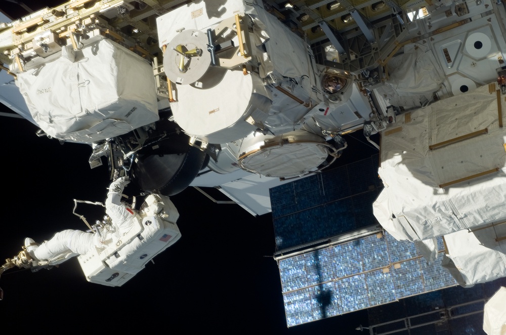 View of MS Williams working with the new CMG at ESP2 during EVA 2