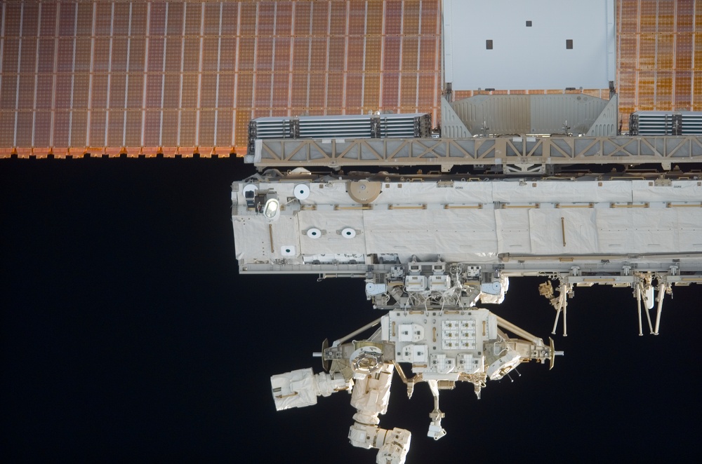 ISS during approach of the STS-115 Space Shuttle Atlantis