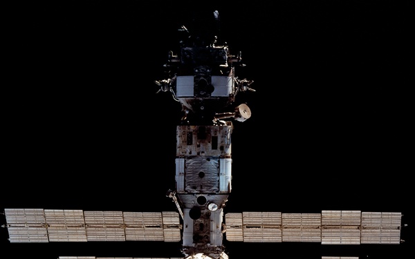 Mir Space Station viewed from STS-63