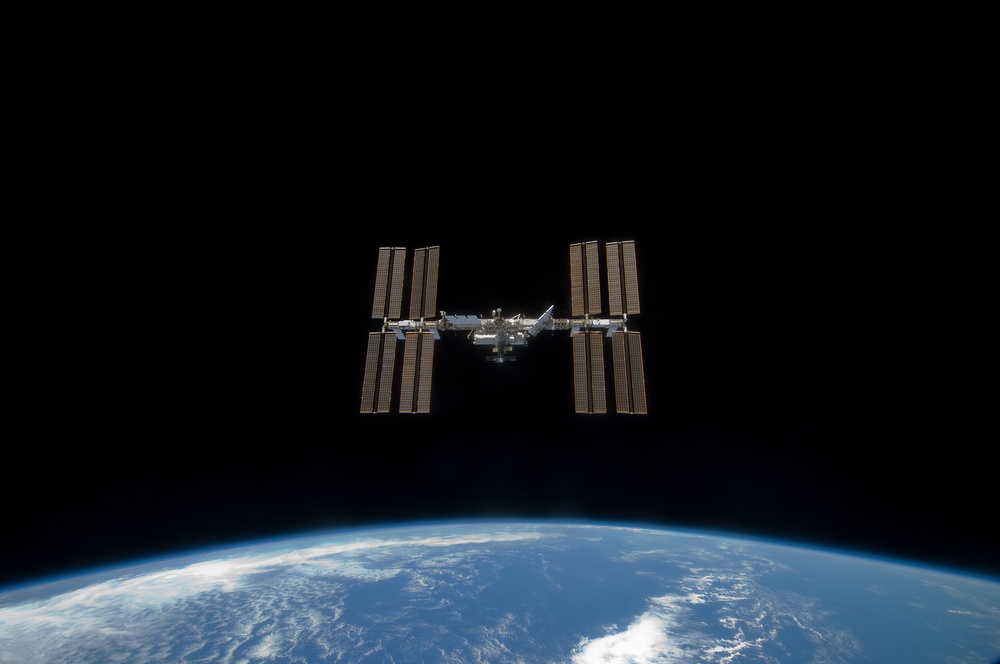ISS Flyaround views from STS-119
