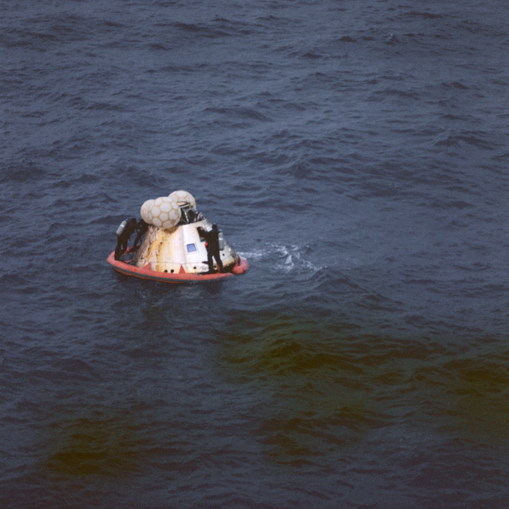 RECOVERY -  APOLLO 7