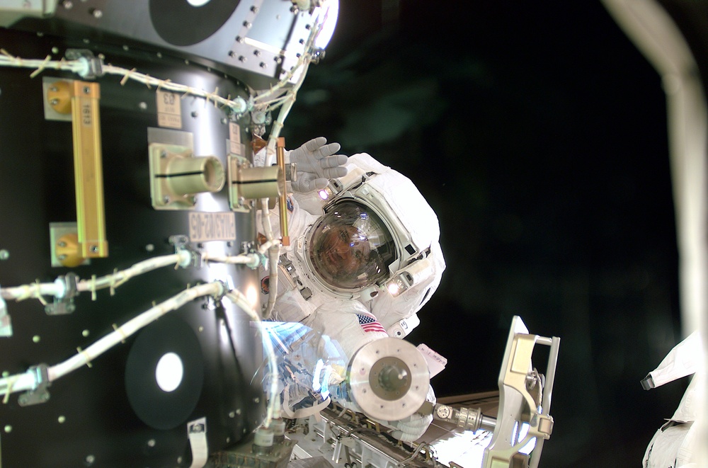 MS Curbeam during EVA on PMA-3