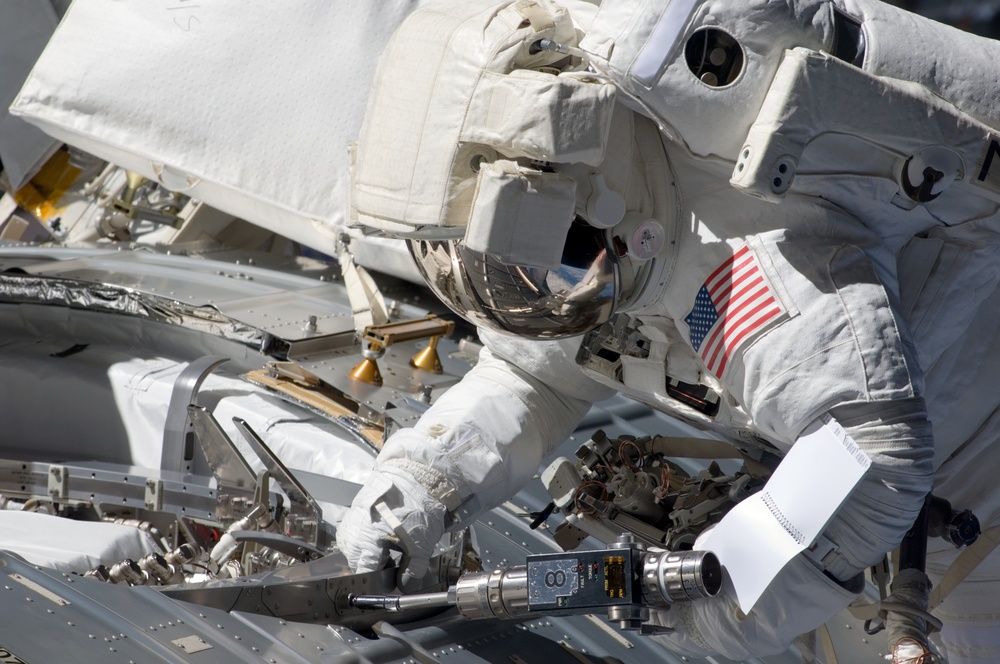 STS-124 EVA 2 JEM Zenith ACBM Prep