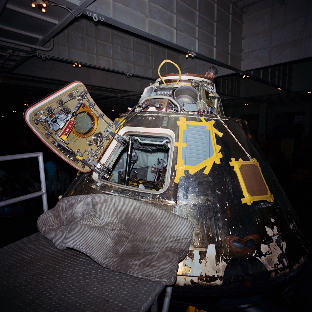 RECOVERY -  APOLLO 7 DEACTIVATION