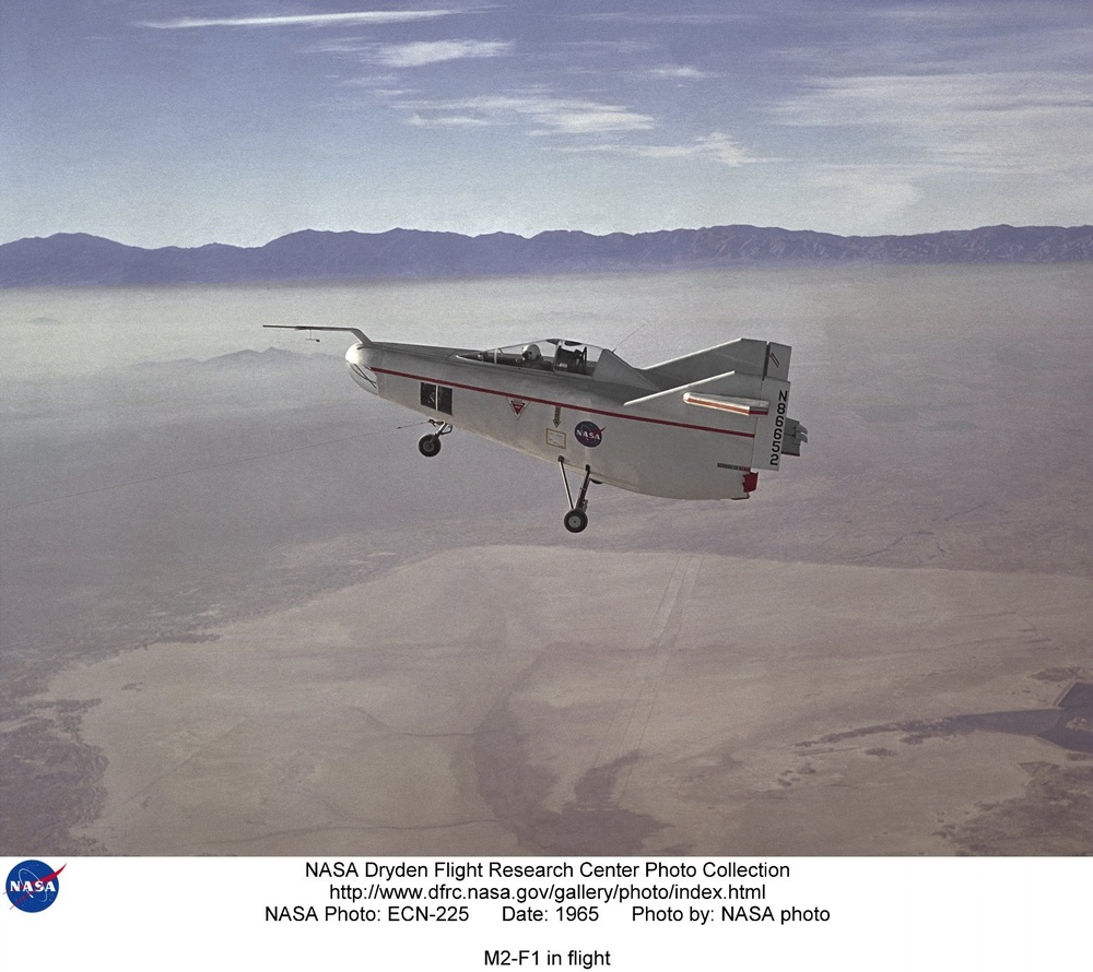 M2-F1 in flight