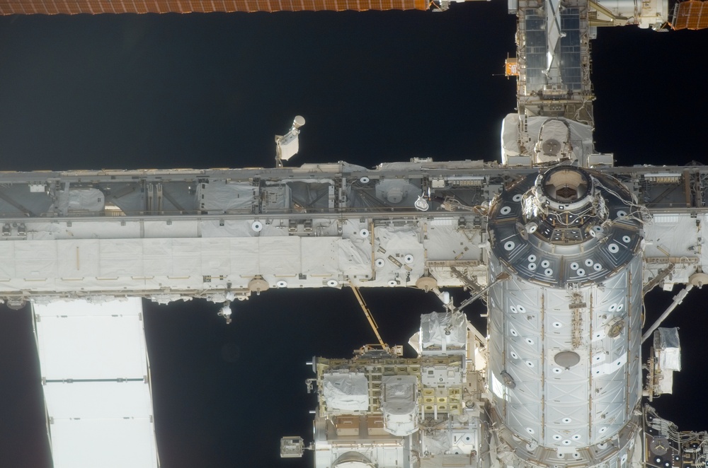 ISS during approach of the STS-115 Space Shuttle Atlantis