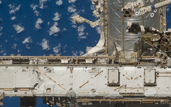 ISS Flyaround views from STS-119