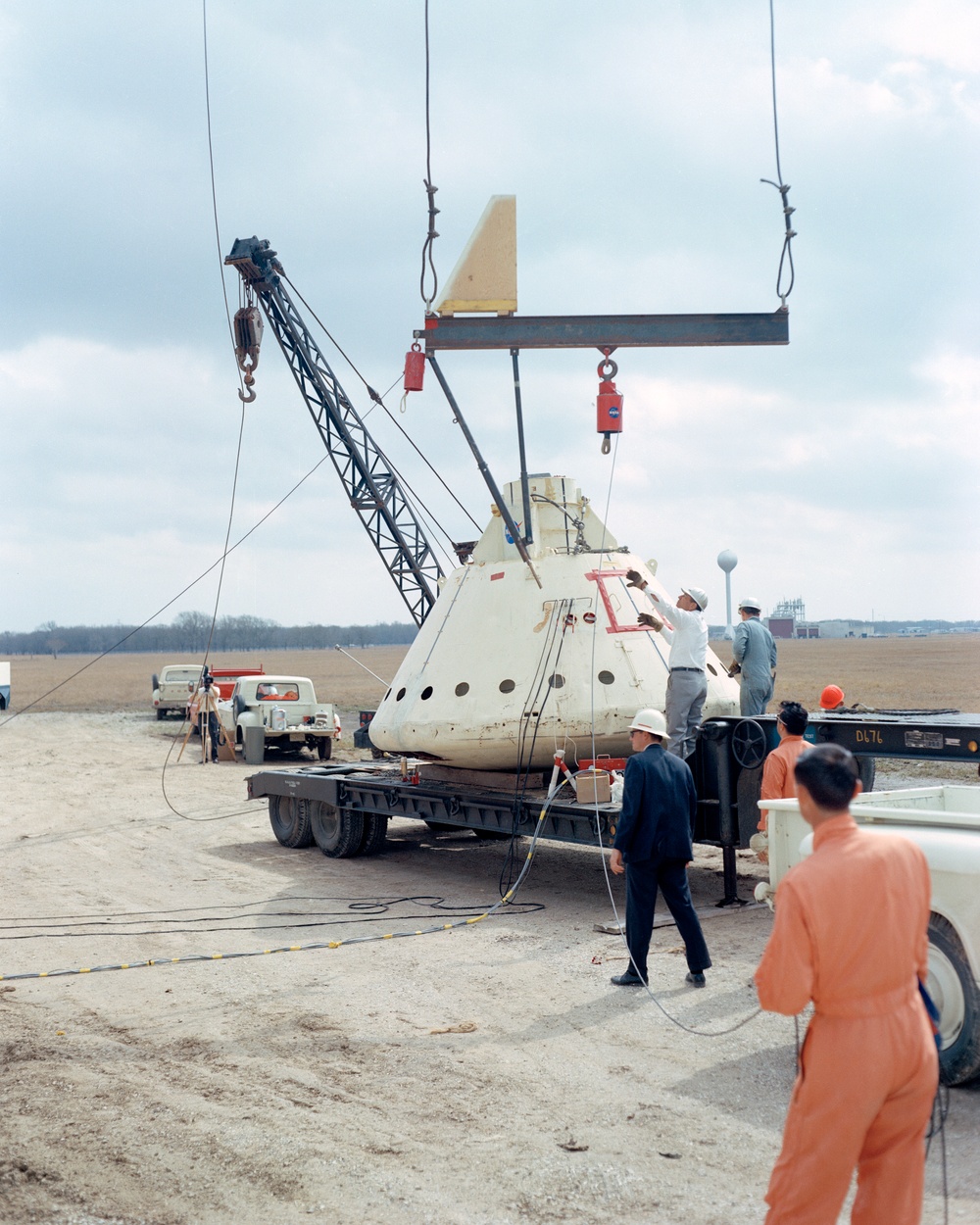 Apollo boiler plate soft landing in pond
