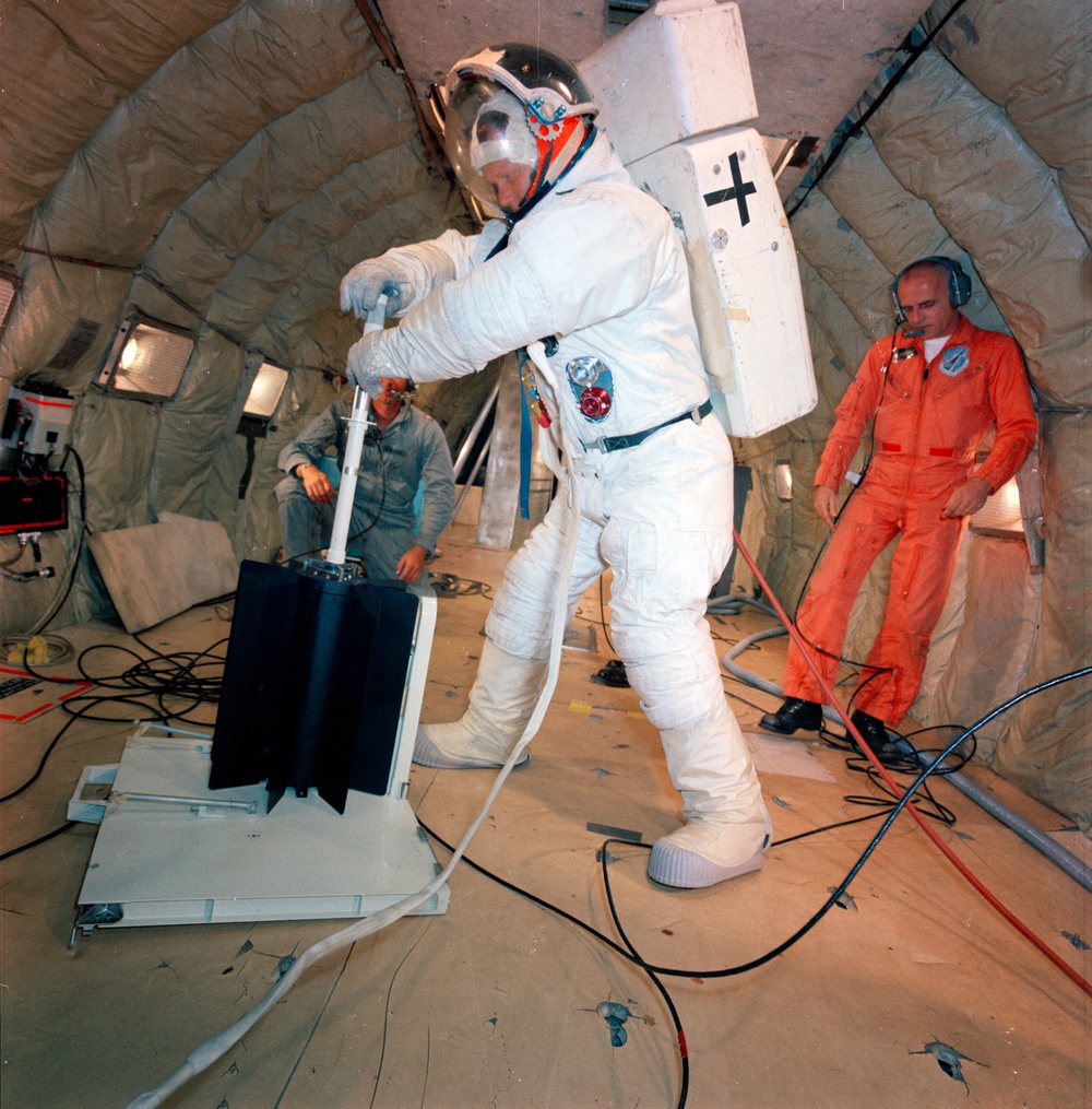 Crew Training- Apollo General ALSEP