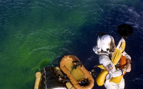 GT-7 RECOVERY - BORMAN, FRANK  -  ASTRONAUT - MISC.