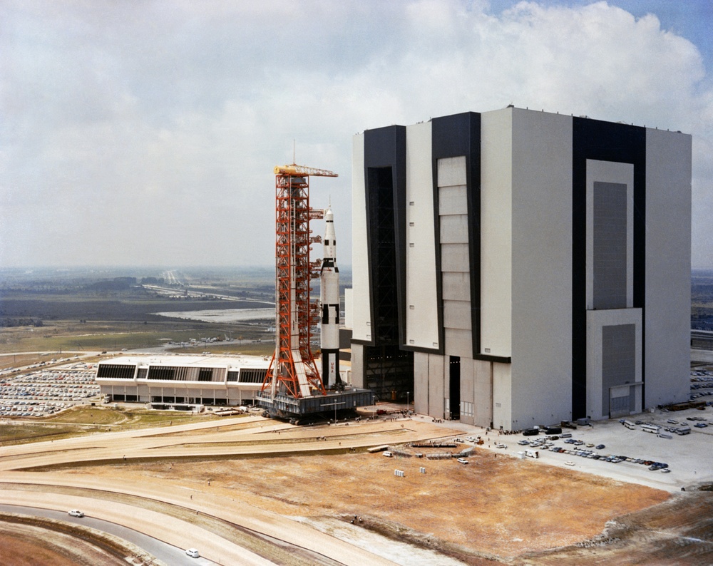 Apollo/Saturn V facilities Test Vehicle and Launch Umbilical Tower