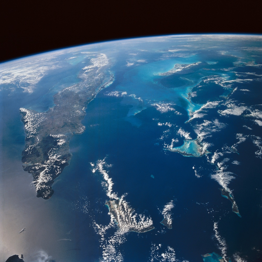 Earth observations taken during STS-75 mission