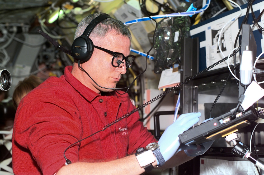 GPWS - Buckey works at experiment