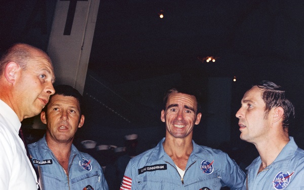 RECOVERY -  APOLLO 7 RECEPTION