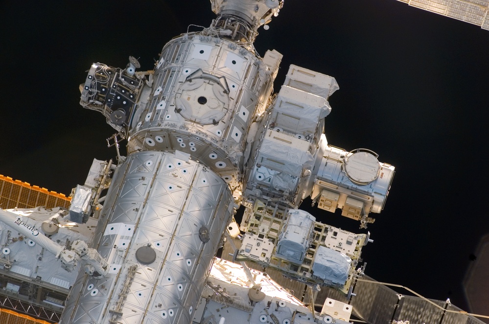 Survey of the ISS during flyaround