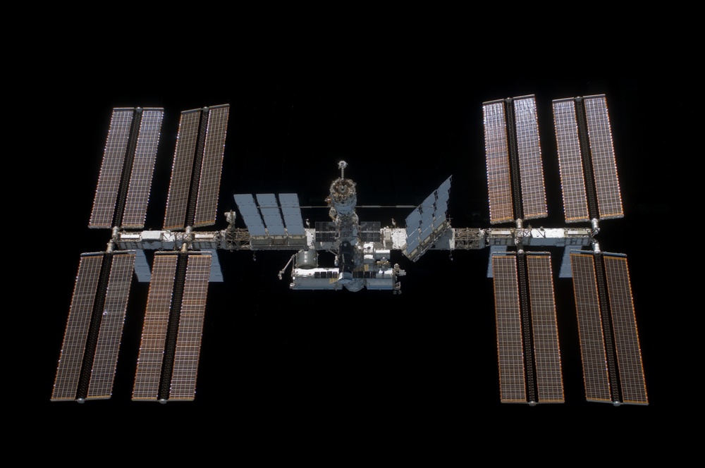 ISS Flyaround views from STS-119