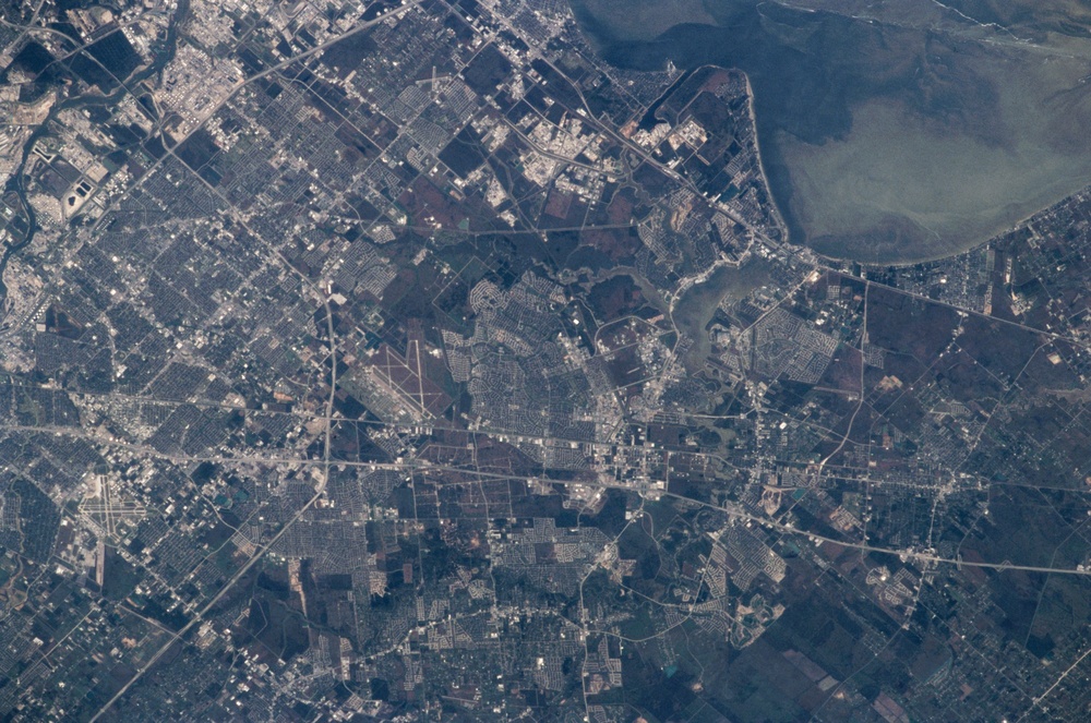 Earth observations taken by STS-98 crew