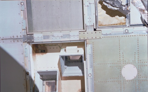 LDEF (Flight), AO038 : Interstellar Gas Experiment, Tray H06