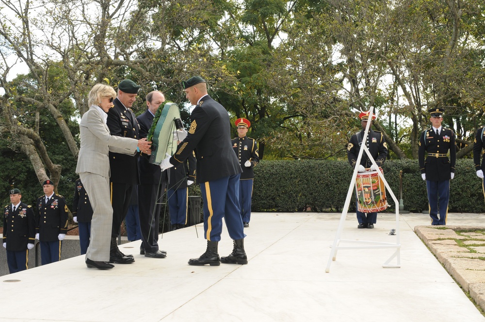 Special Forces, Old Guard lay wreath at JFK Memorial