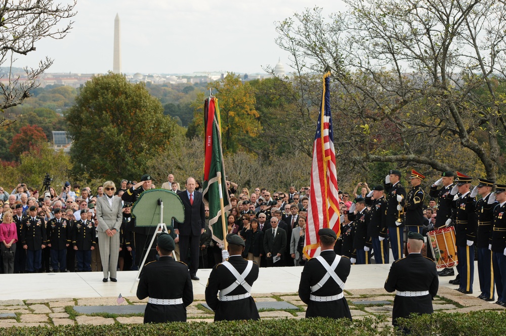 Special Forces, Old Guard lay wreath at JFK Memorial