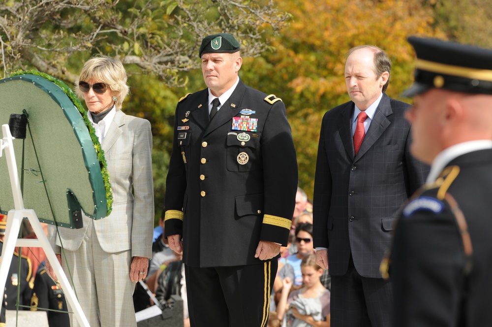 Special Forces, Old Guard lay wreath at JFK Memorial