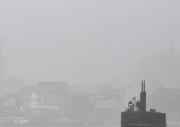 USS Providence transits Thames River