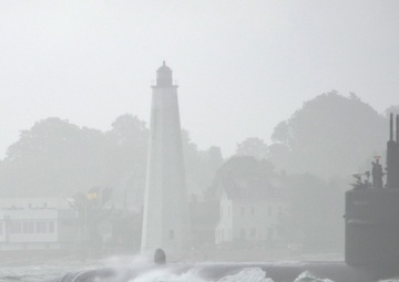USS Providence transits Thames River