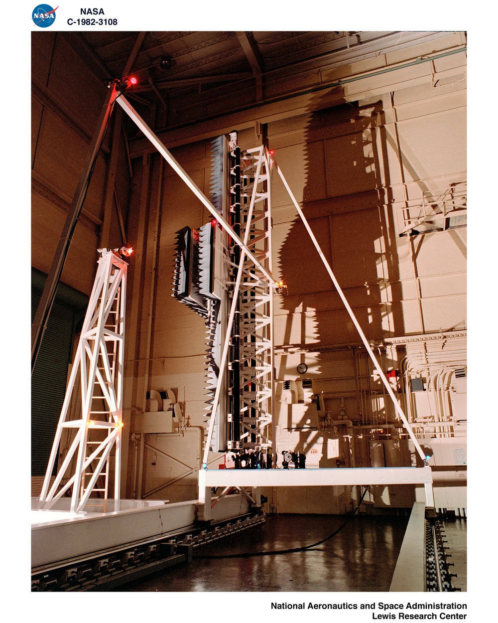 DVIDS Images MICROWAVE ANTENNA TEST LAB