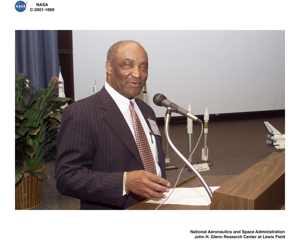 LEADERSHIP CLEVELAND VISIT / WITH DON CAMPBELL LEADERSHIP CLEVELAND VISIT / WITH DON CAMPBELL