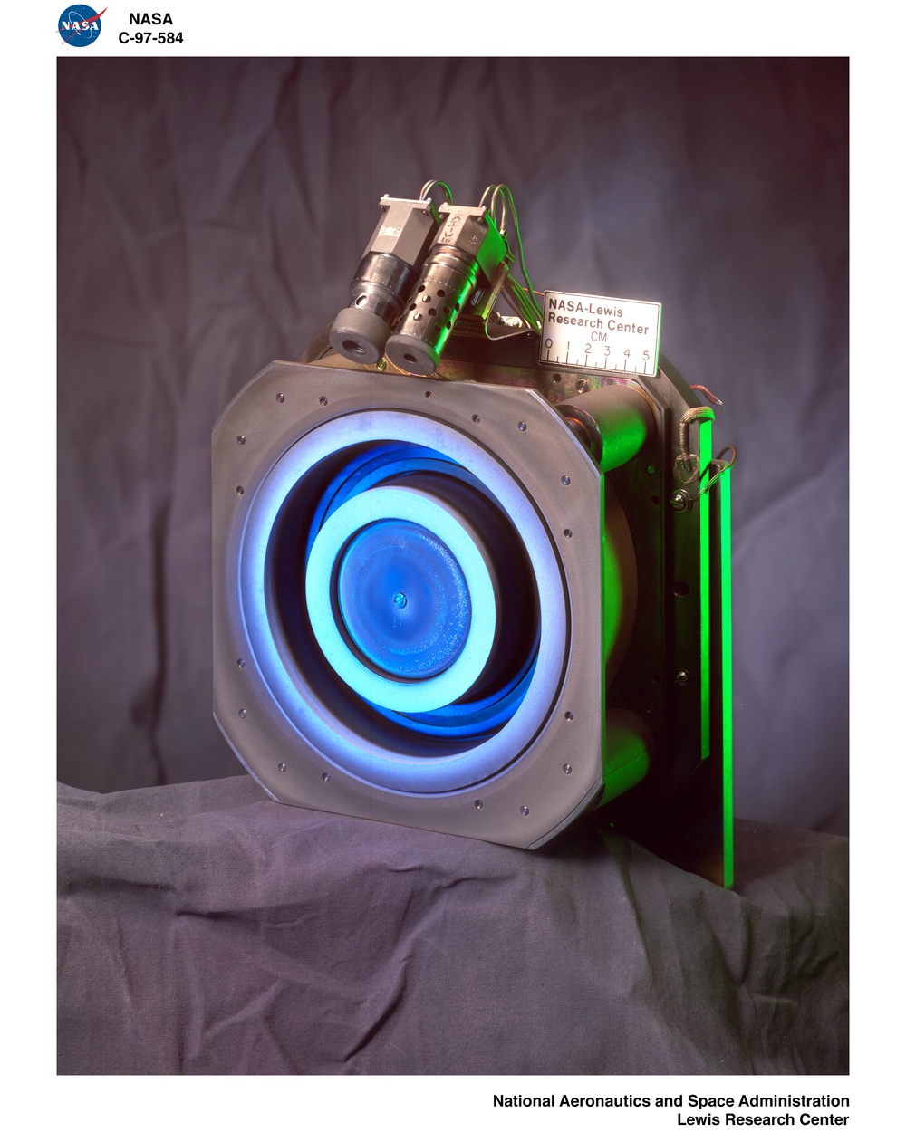 RUSSIAN STATIONARY PLASMA THRUSTERS SPT-50 / 70 / 100 / 140 RUSSIAN STATIONARY PLASMA THRUSTER SPT-140