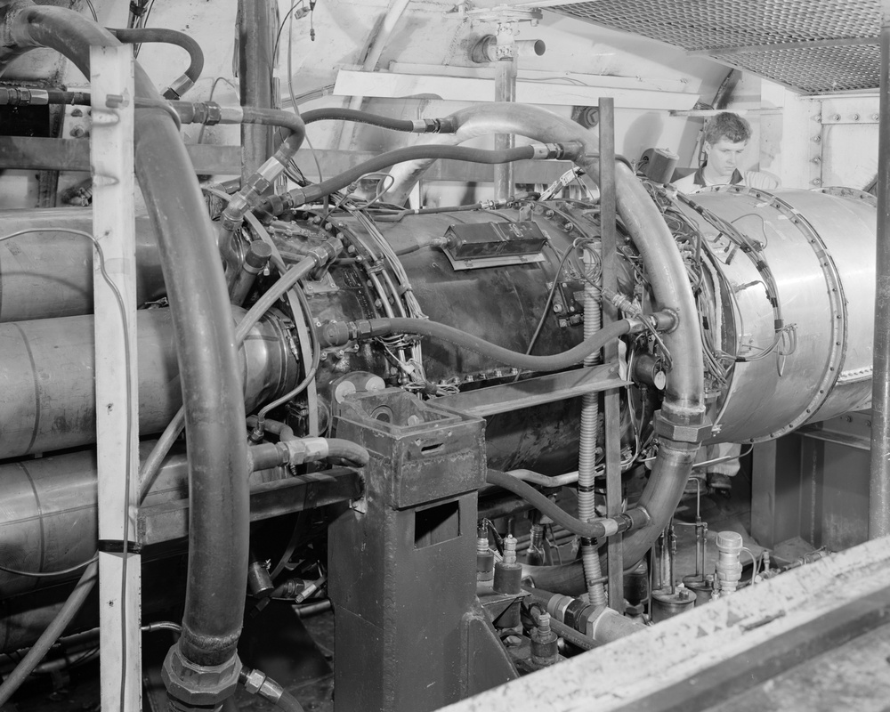 TURBINE AIR AND X-35 FUEL MANIFOLDING J-47-17 ENGINE X-35 PROJECT