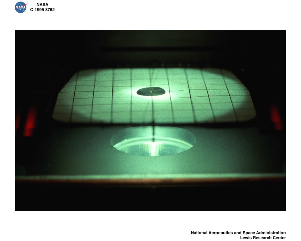 JAMIC JAPANESE MICROGRAVITY CENTER TEST RESULTS FOR FLAME SPREAD AND RADIATIVE IGNITION 10 SECOND DROP TESTS