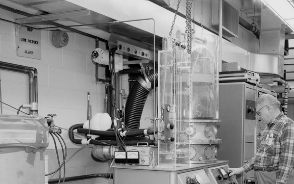 RESEARCH FACILITIES IN THE ELECTRIC PROPULSION LABORATORY EPL