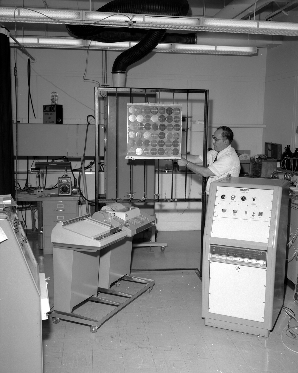 EXTERIORS AND INTERIORS OF THE SPACE POWER RESEARCH LABORATORY SPRL - ENERGY CONVERSION LABORATORY ECL - REDOX - RESEARCH ANALYSIS CENTER RAC - BASIC MATERIALS LABORATORY BML - VERTICAL LIFT FACILITY VLF