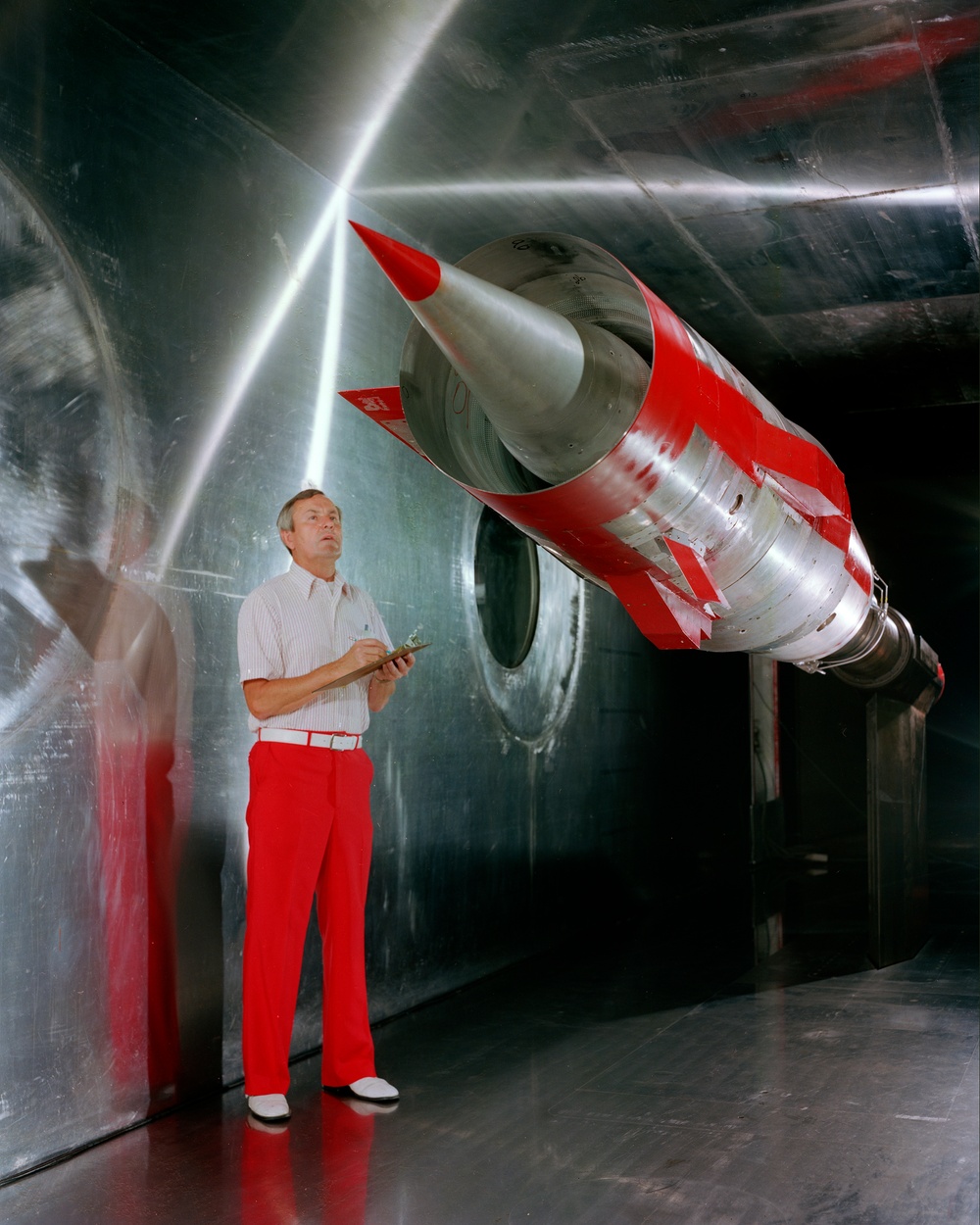 SCR INLET IN THE 10X10 FOOT WIND TUNNEL TEST SECTION AND CONTROL ROOM