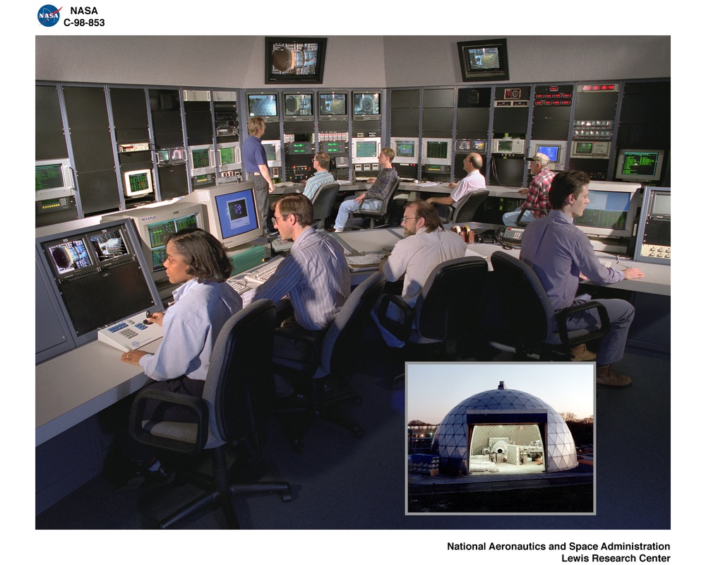 AAPL CONTROL ROOM  AERO ACOUSTIC PROPULSION LABORATORY AND CONTROL ROOM PERSONNEL