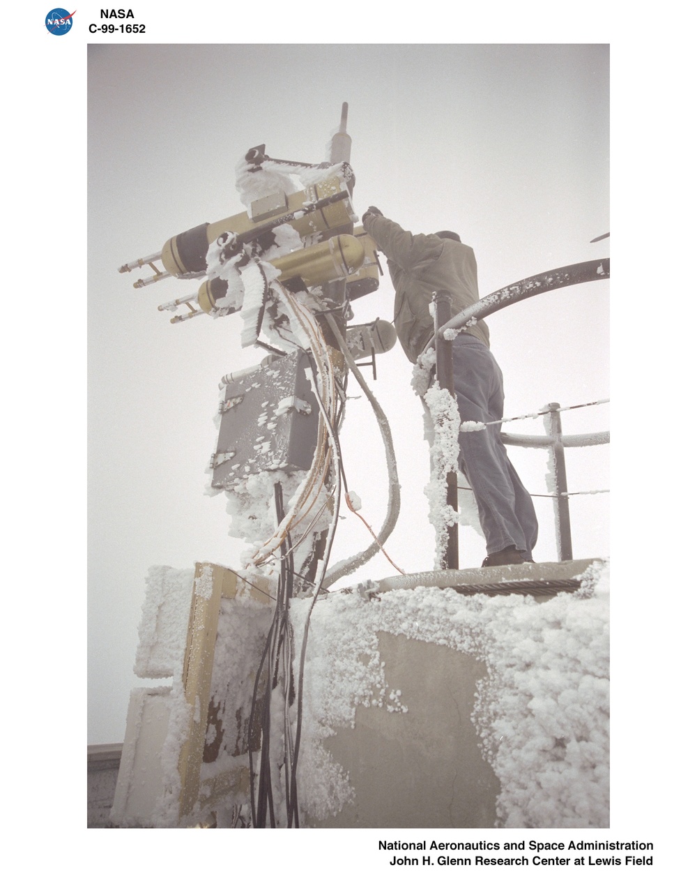 MWISP - MT WASHINGTON ICING SENSORS PROJECT - MWO - MT WASHINGTON OBSERVATORY - TOWER INSTRUMENTATION ADJUSTMENT