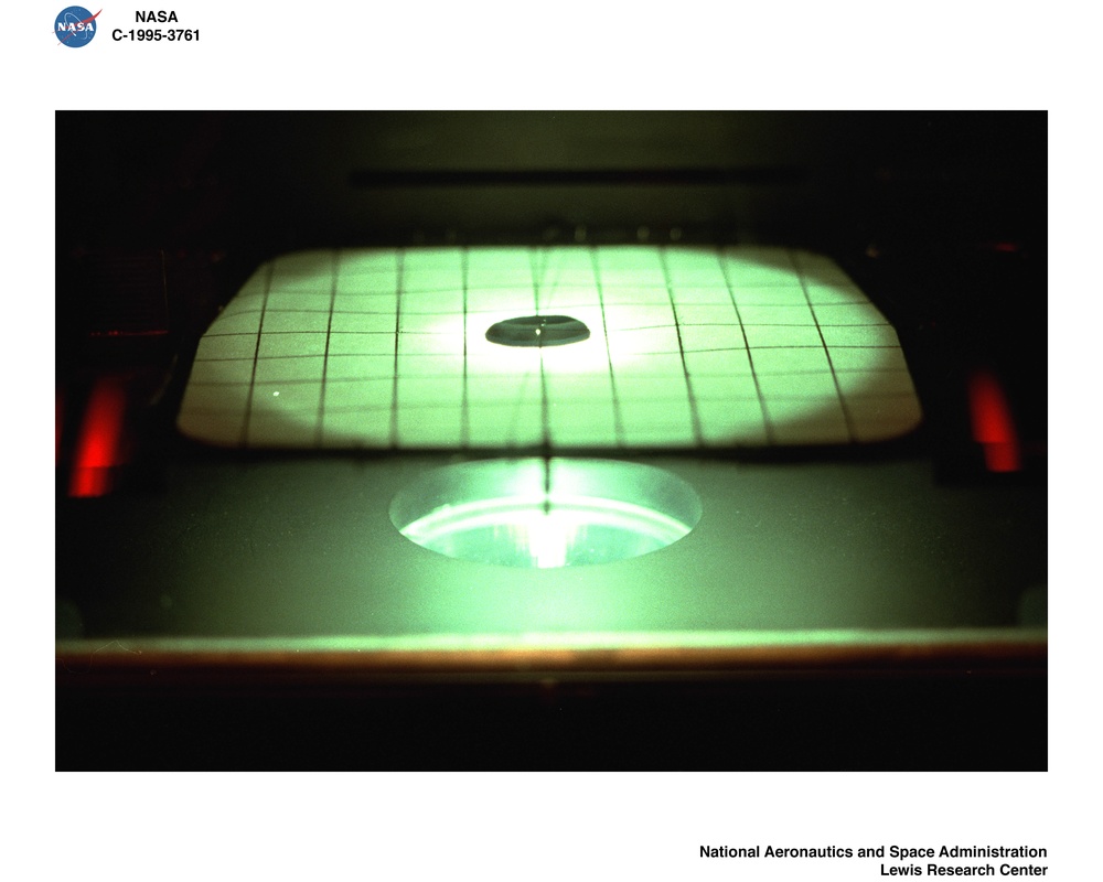 JAMIC JAPANESE MICROGRAVITY CENTER TEST RESULTS FOR FLAME SPREAD AND RADIATIVE IGNITION 10 SECOND DROP TESTS
