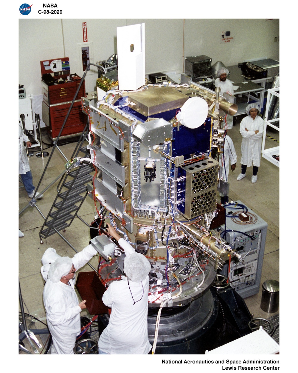 DEEP SPACE 1 SPACECRAFT