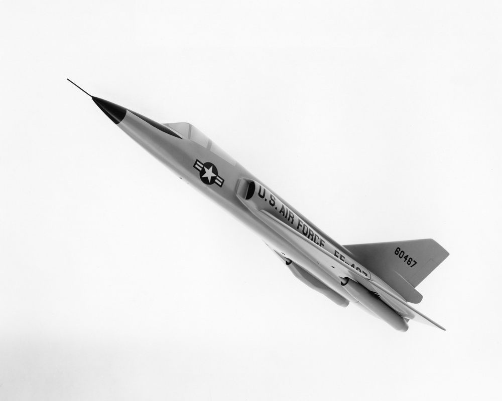 F-106 AIRPLANE MODEL