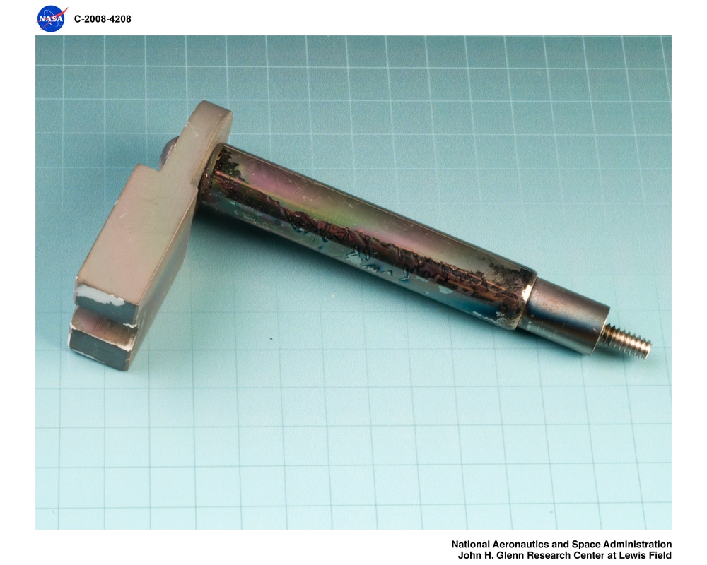 Pulsed Electron Deposition (PED) Output Source 2 Support Hardware