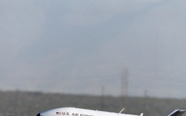 X-40A Space Manuever Vehicle