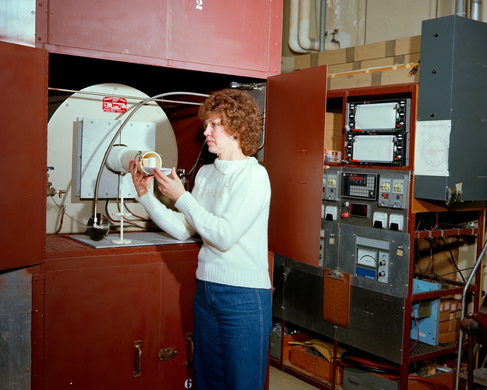 CERAMIC SECTION FACILITIES